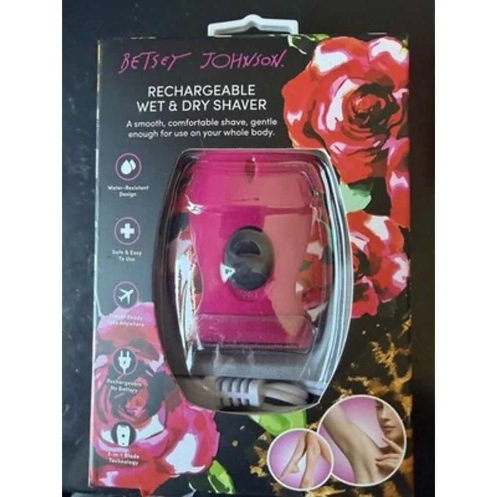 Betsey Johnson Rechargeable Wet & Dry Shaver travel safe usb college womens gift